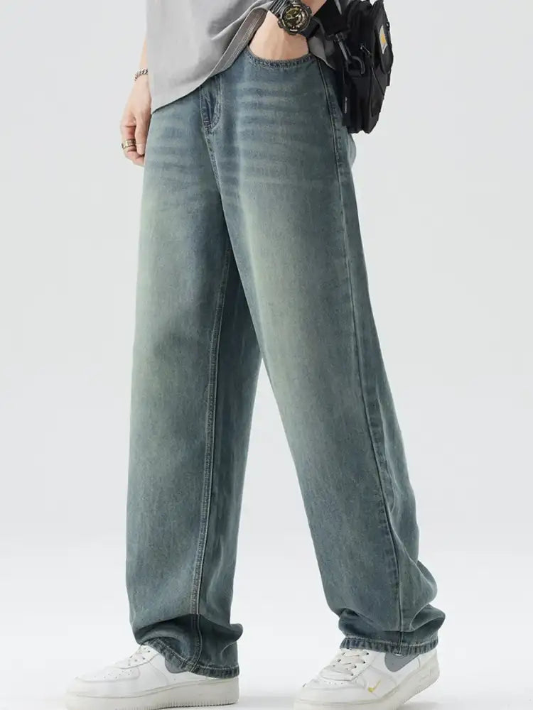 Men’s Washed Wide Leg Relaxed Fit Jeans