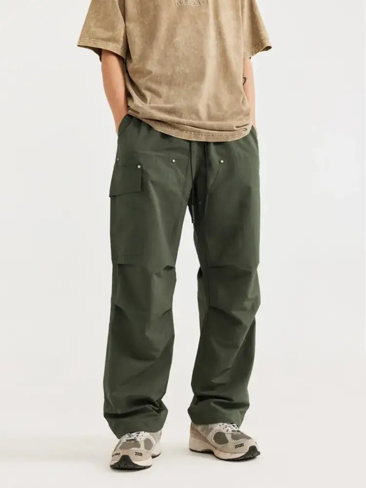 Men’s Wide Leg Cargo Pants