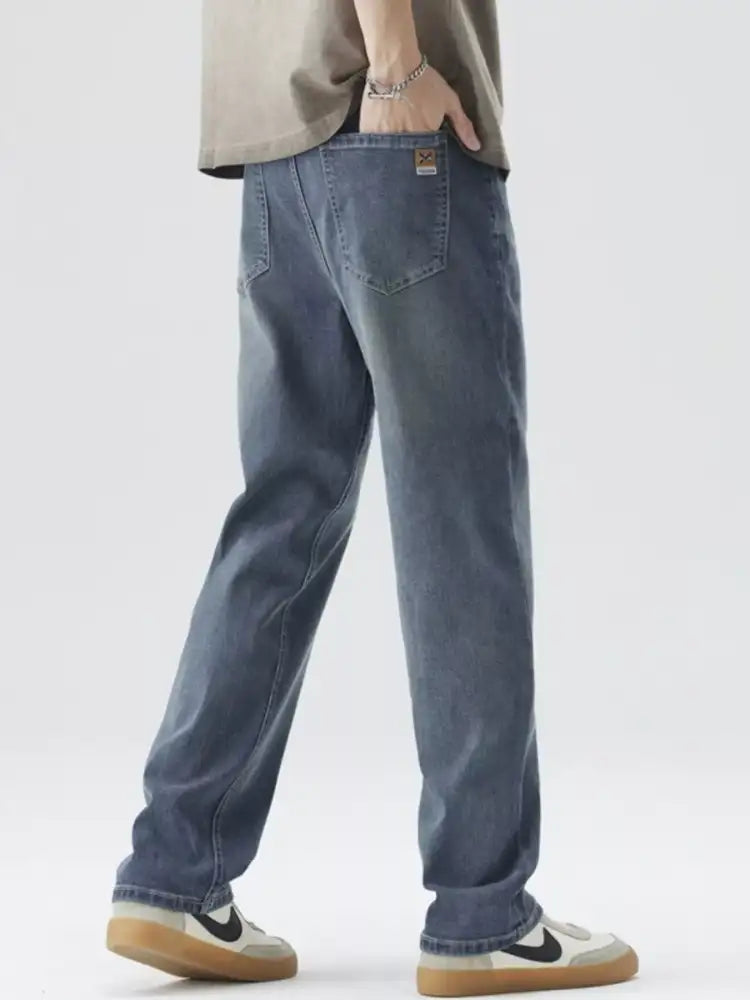 Men’s Wide Leg Jeans with Pockets