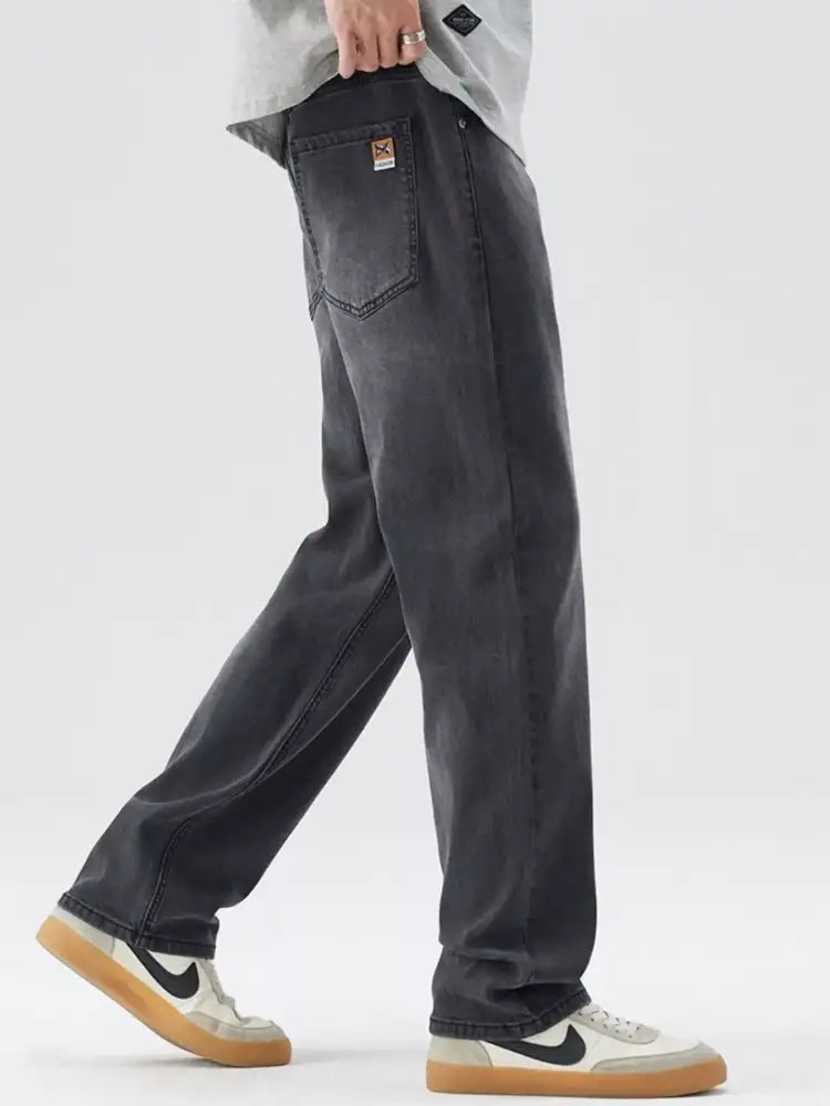 Men’s Wide Leg Jeans with Pockets