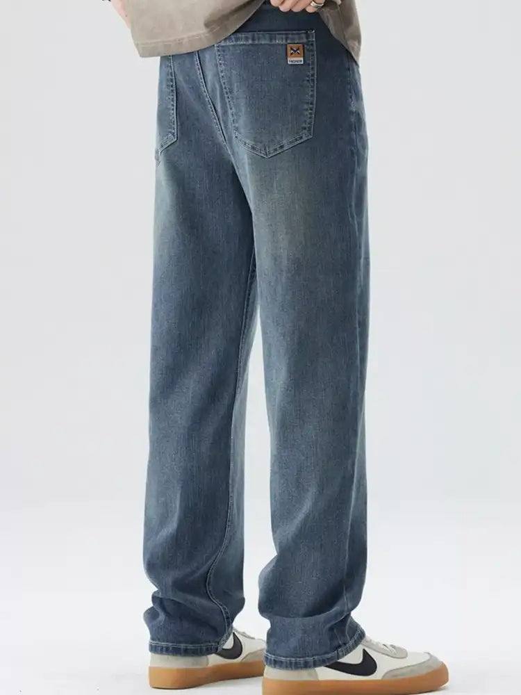 Men’s Wide Leg Jeans with Pockets