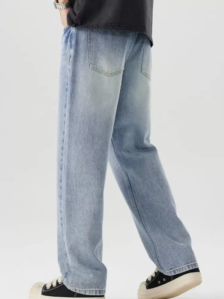 Men’s Wide-Leg Relaxed Fit Jeans