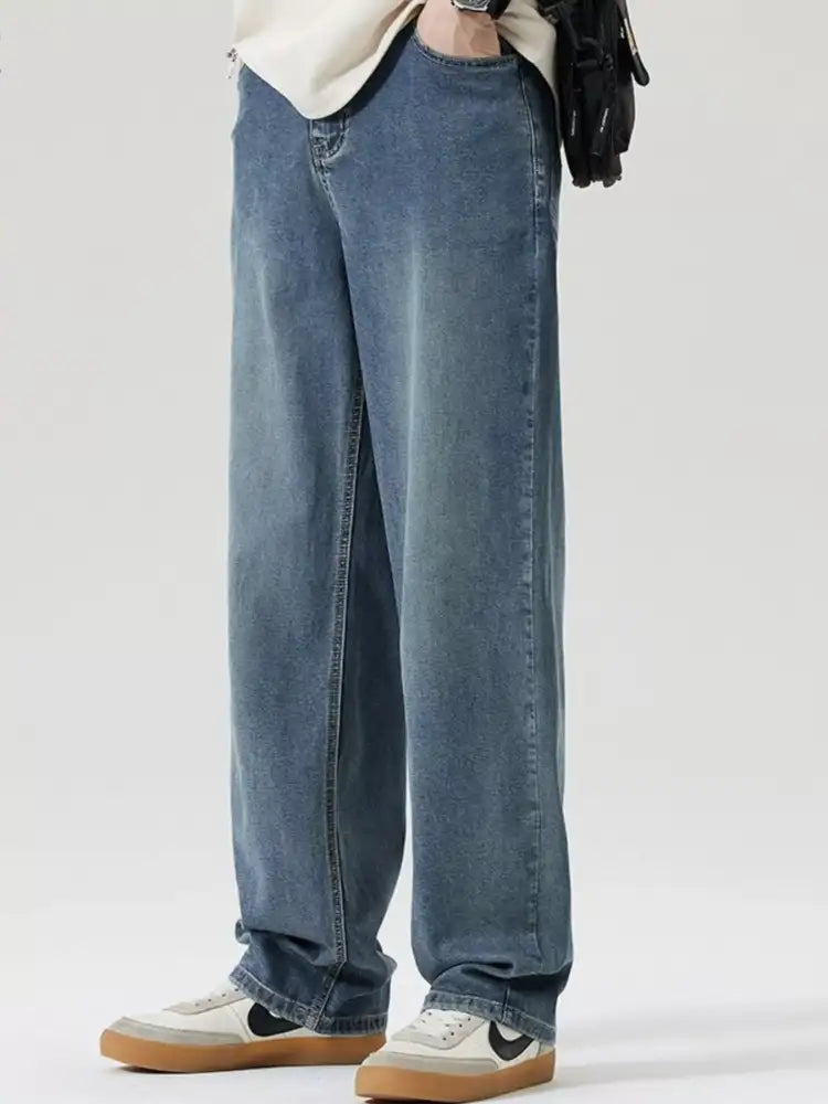 Men’s Wide Leg Relaxed Fit Jeans