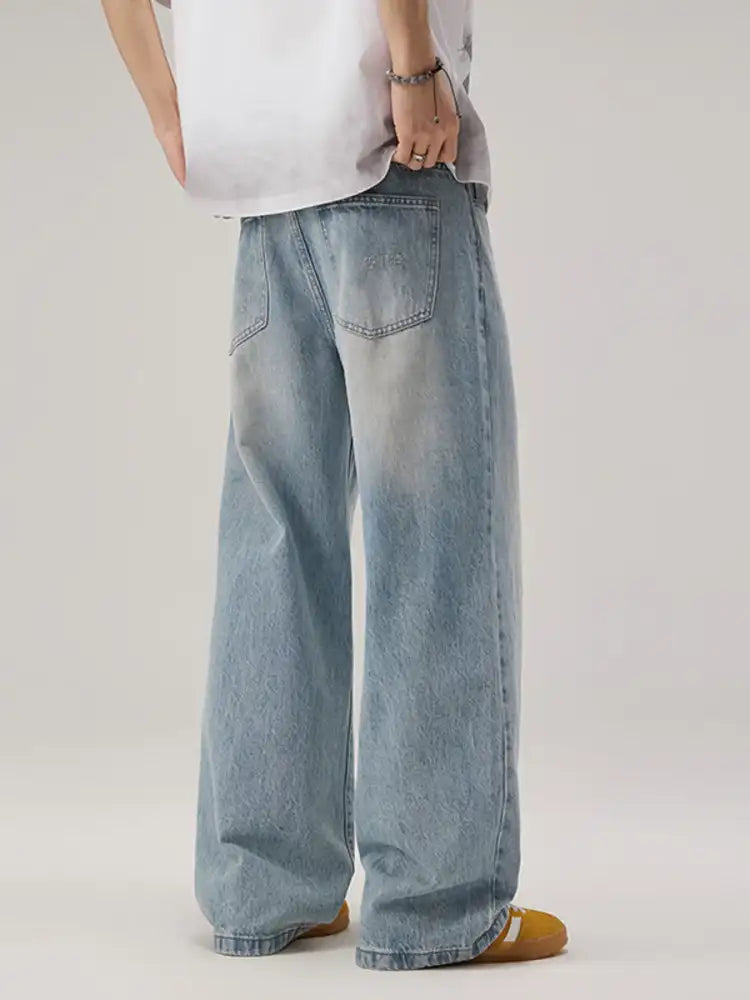 Men’s Wide Leg Wash Jeans