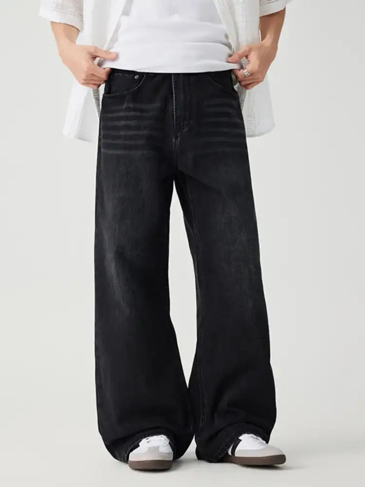 Men’s Wide Leg Wash Jeans