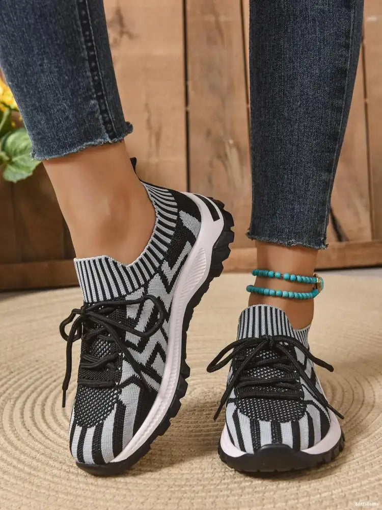 Mesh Knit Lace Up Athletic