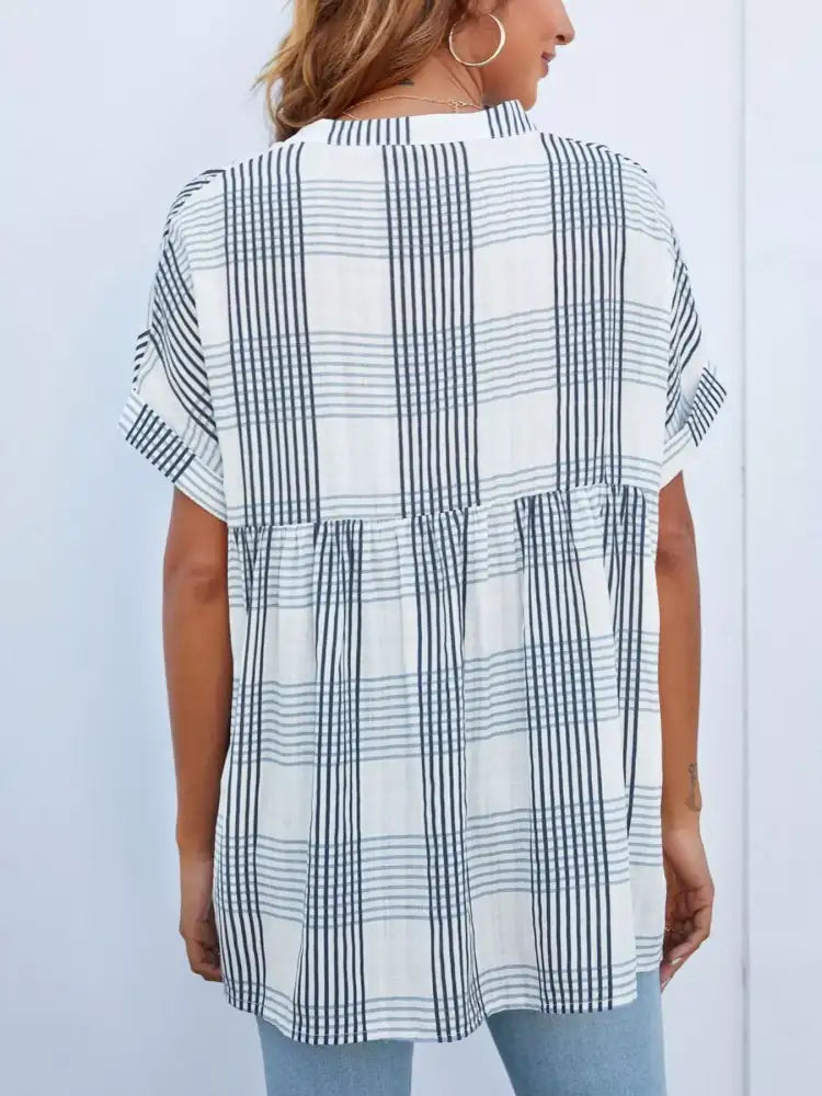 Notched Short Sleeve Blouse