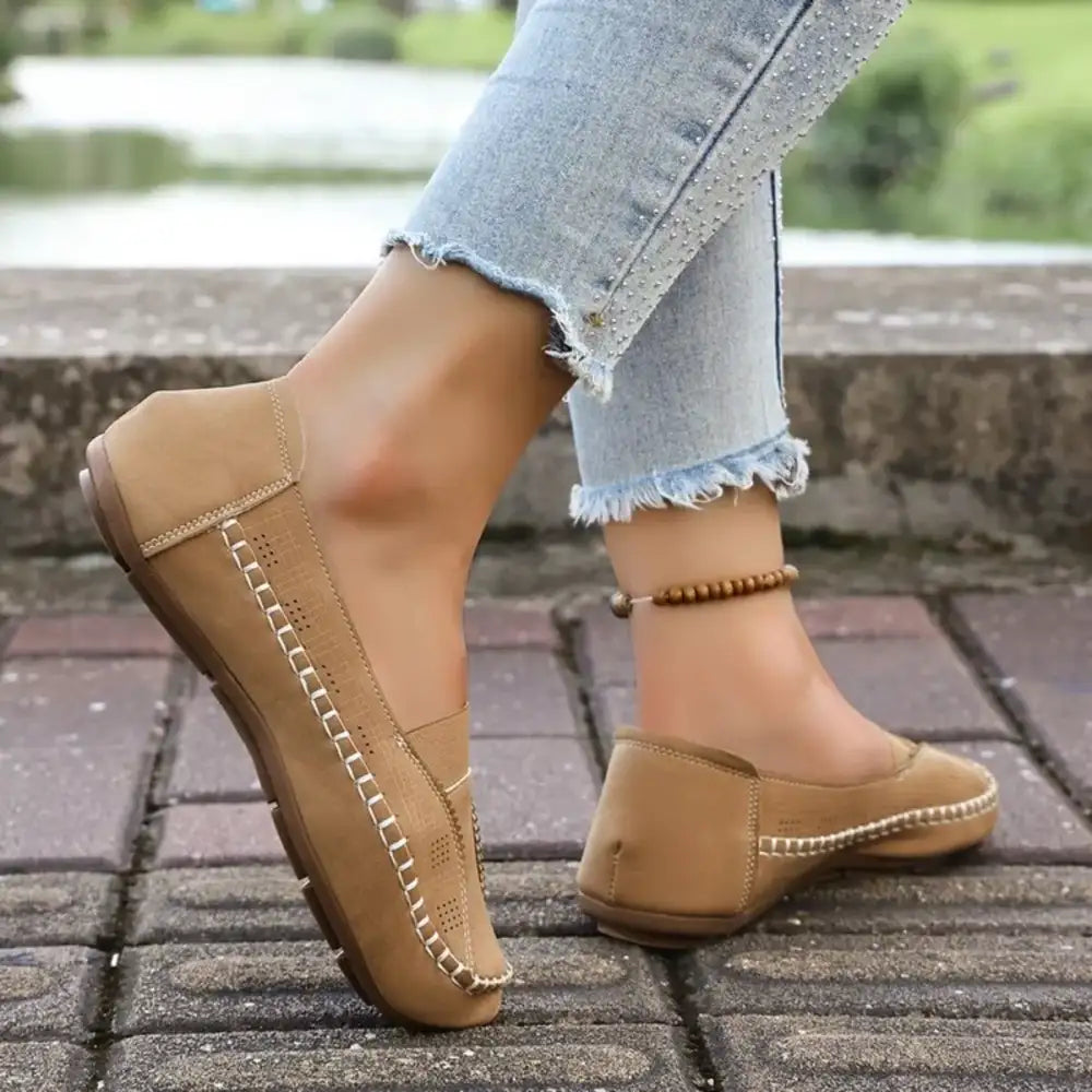 Round Toe Flats Slip-Ons