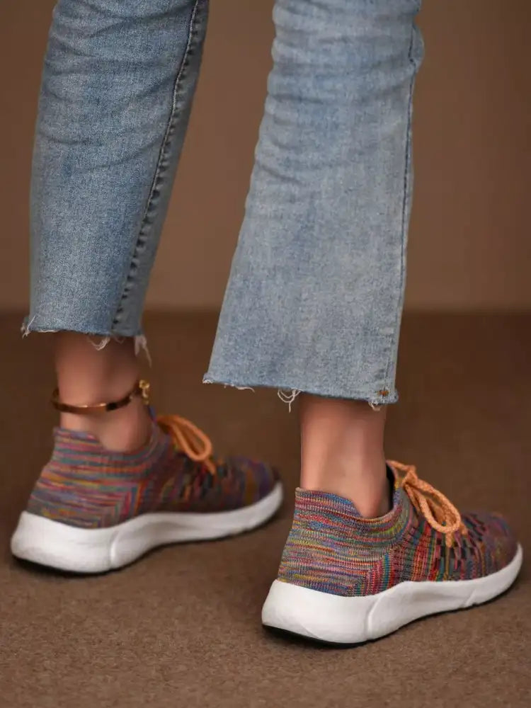 Round Toe Lace Up Athletic