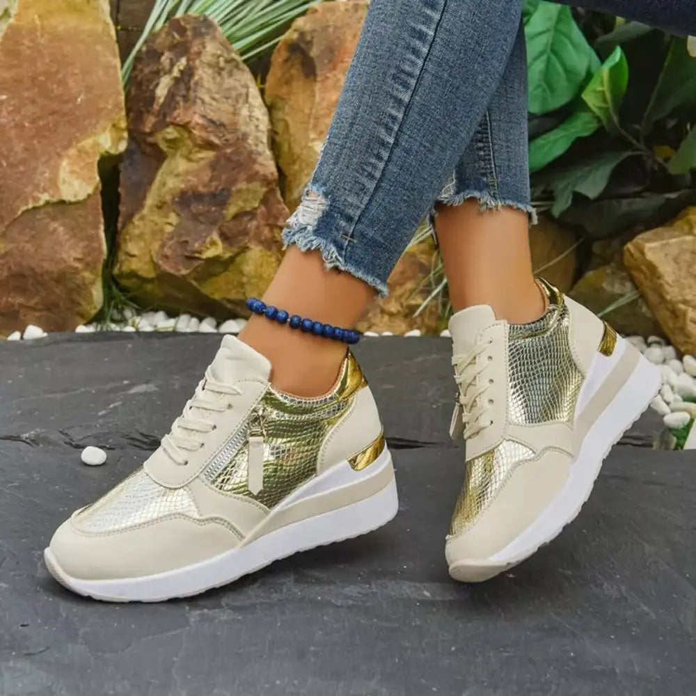 Round Toe Lace Up Athletic