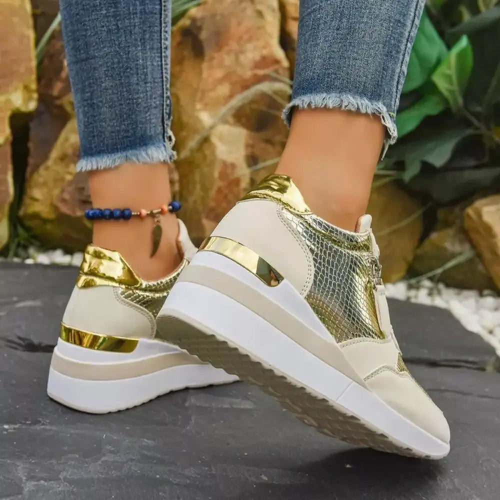 Round Toe Lace Up Athletic