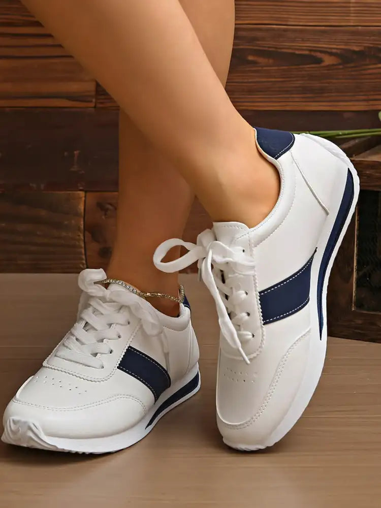 Round Toe Lace Up Sneakers