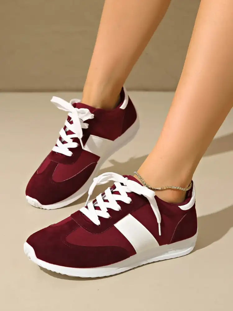 Round Toe Lace Up Sneakers