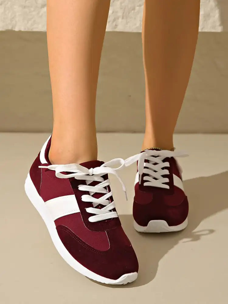 Round Toe Lace Up Sneakers