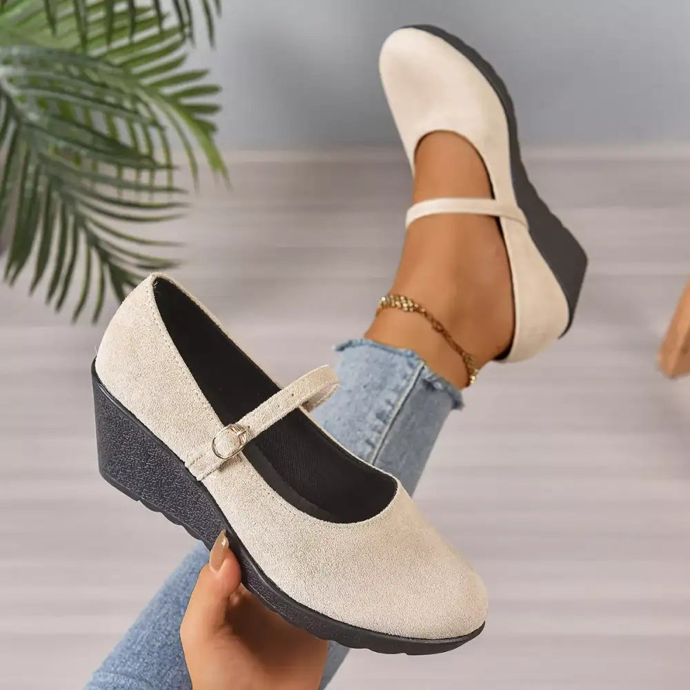 Round Toe Wedge Loafers