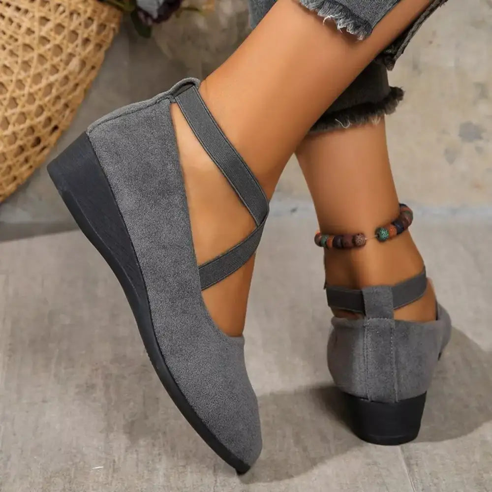 Round Toe Wedge Loafers