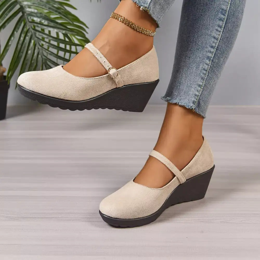 Round Toe Wedge Loafers