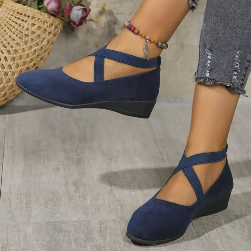 Round Toe Wedge Loafers