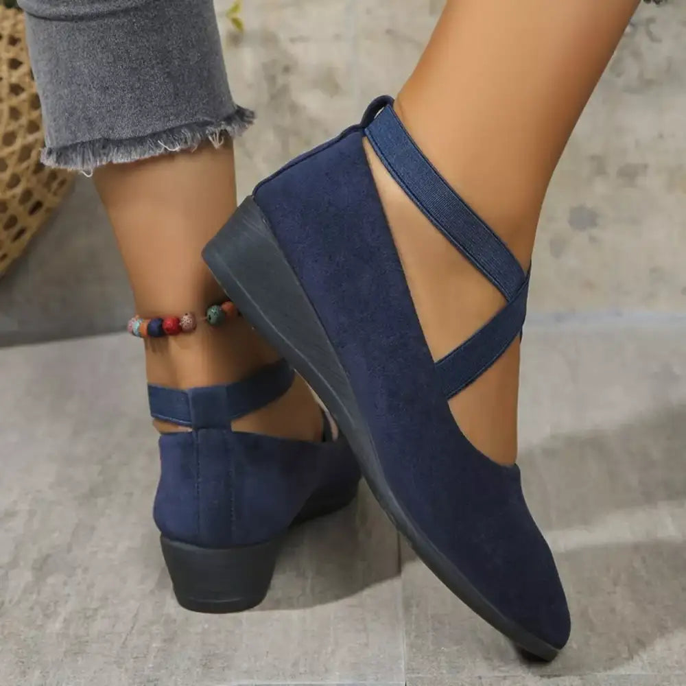 Round Toe Wedge Loafers