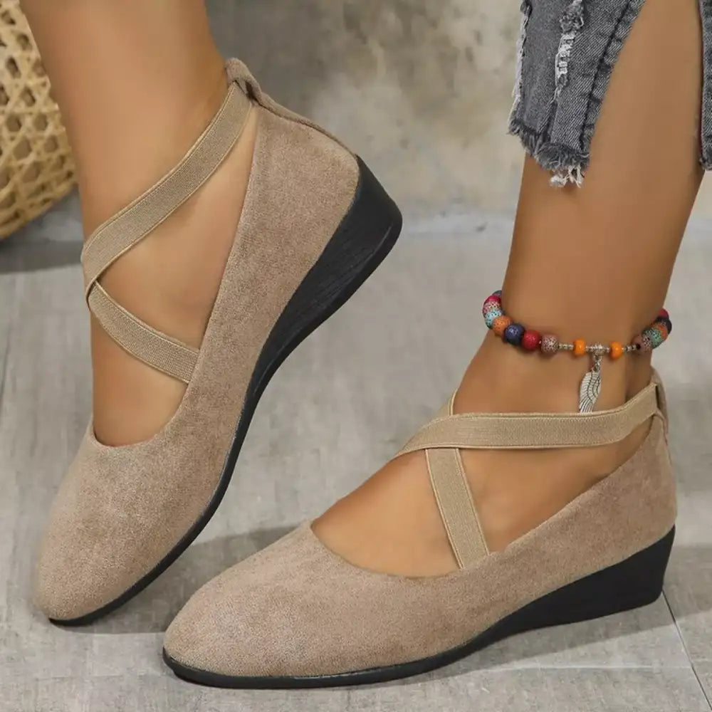 Round Toe Wedge Loafers