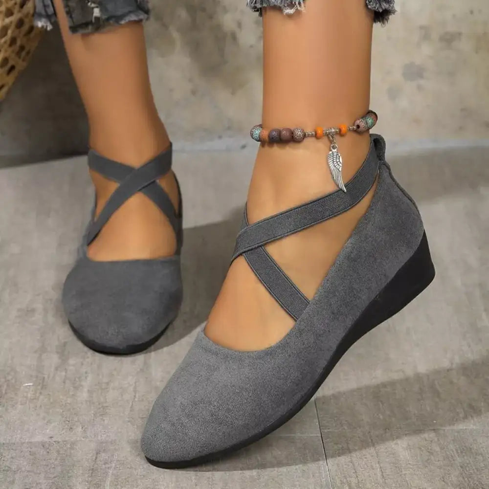 Round Toe Wedge Loafers