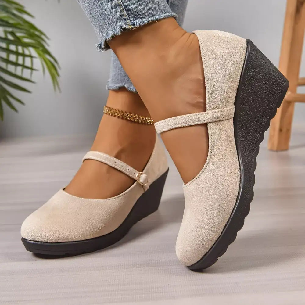 Round Toe Wedge Loafers