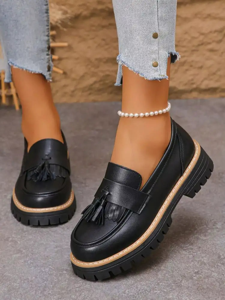 Tassel Round Toe Platform Loafers