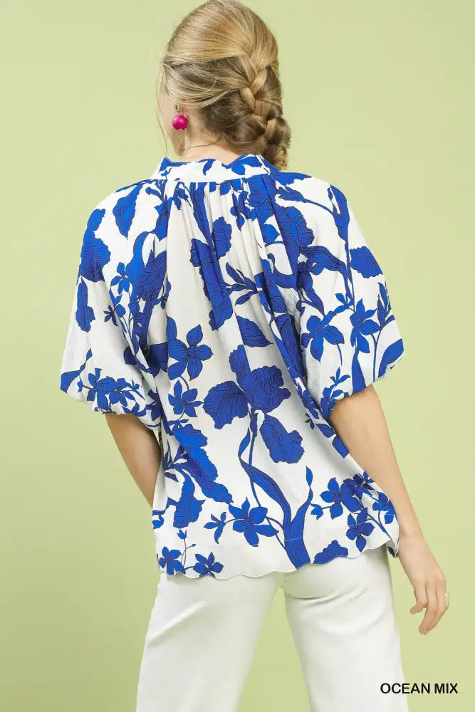 Umgee Floral Print Puff Sleeve Blouse with Scallop Hem