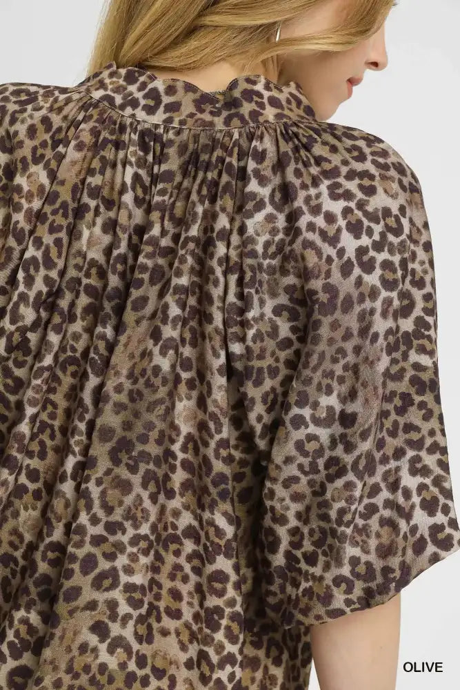 Umgee Leopard Bubble Sleeve Scalloped Hem Blouse